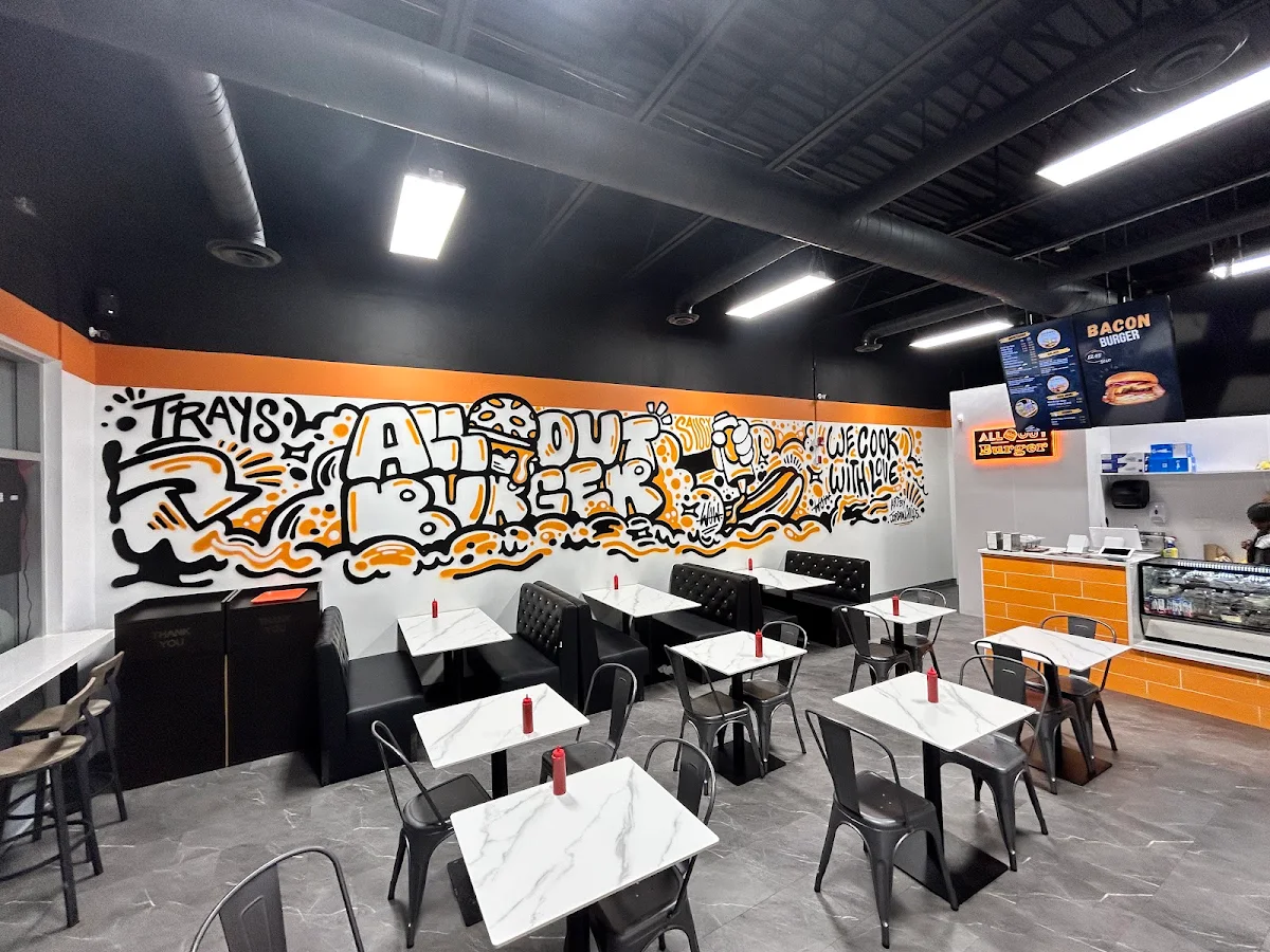 Vibe, All Out Burger (Barrhaven)