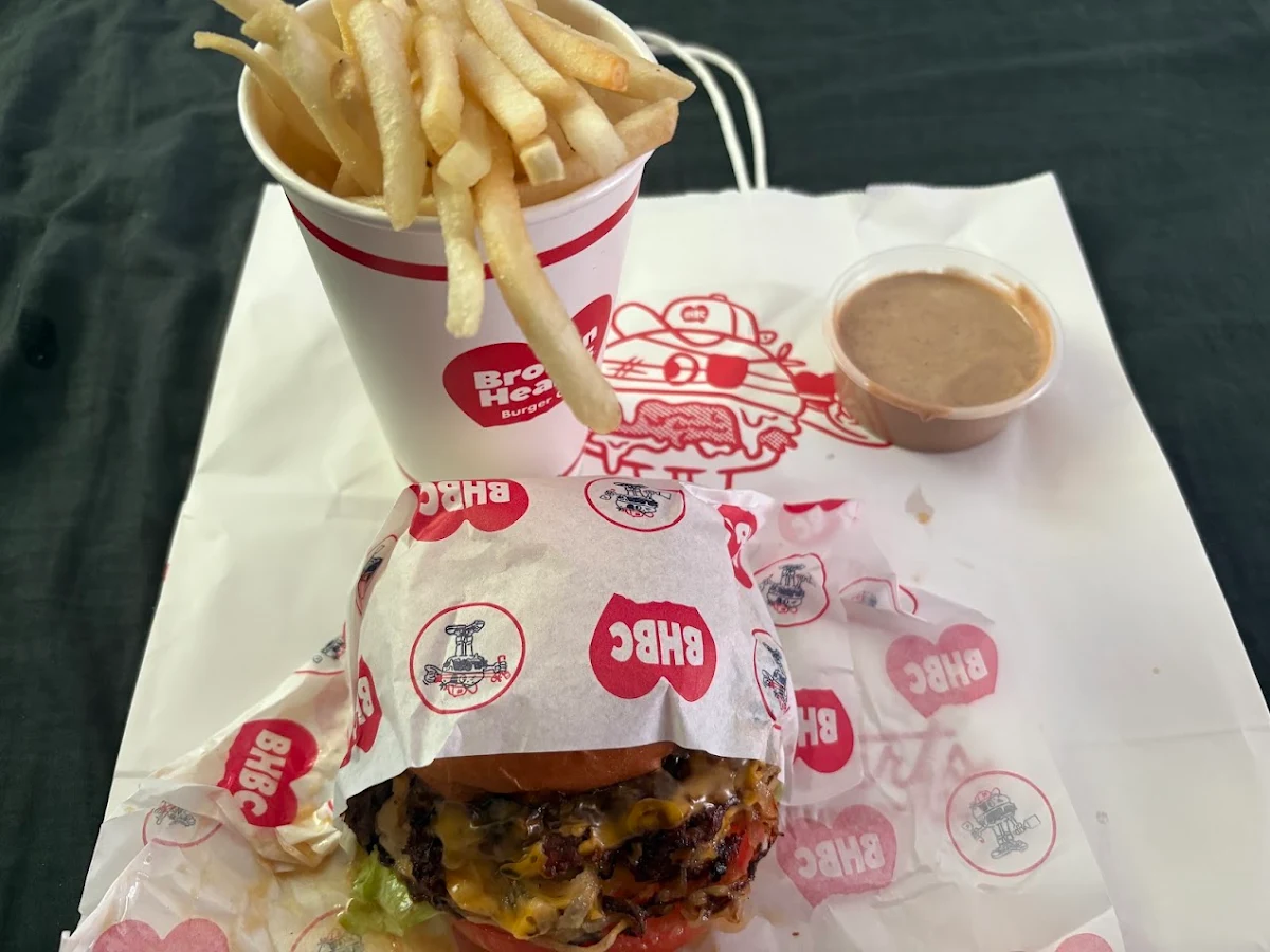 Food & drink, Broken Hearts Burger Club -Loganholme