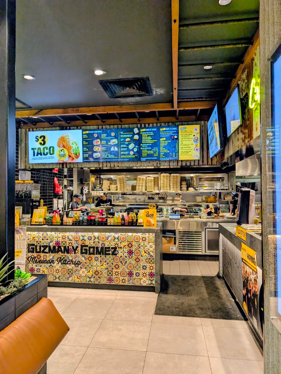 Vibe, Guzman y Gomez - Yatala