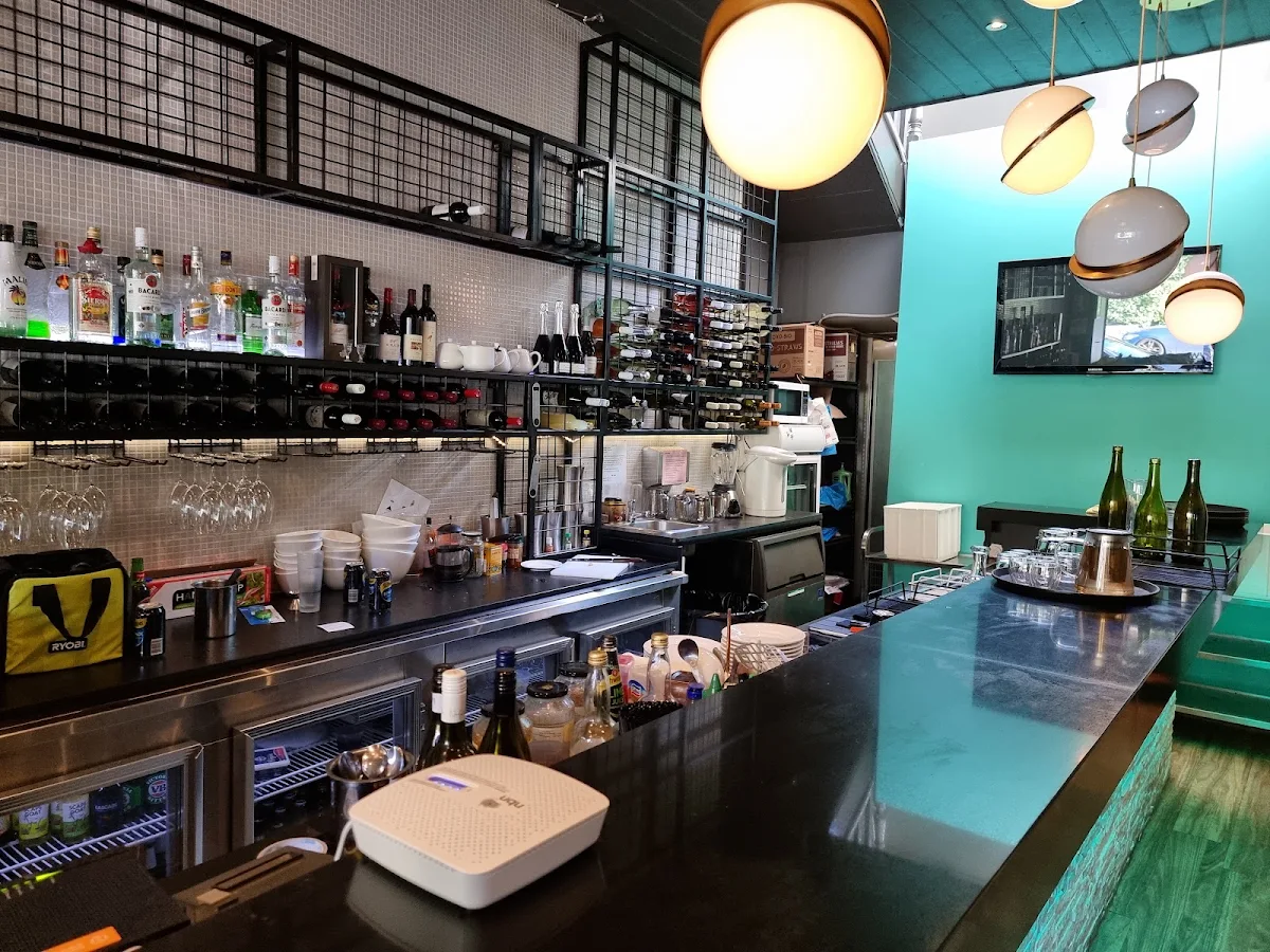 Vibe, Next D'Or Tapas & Bar