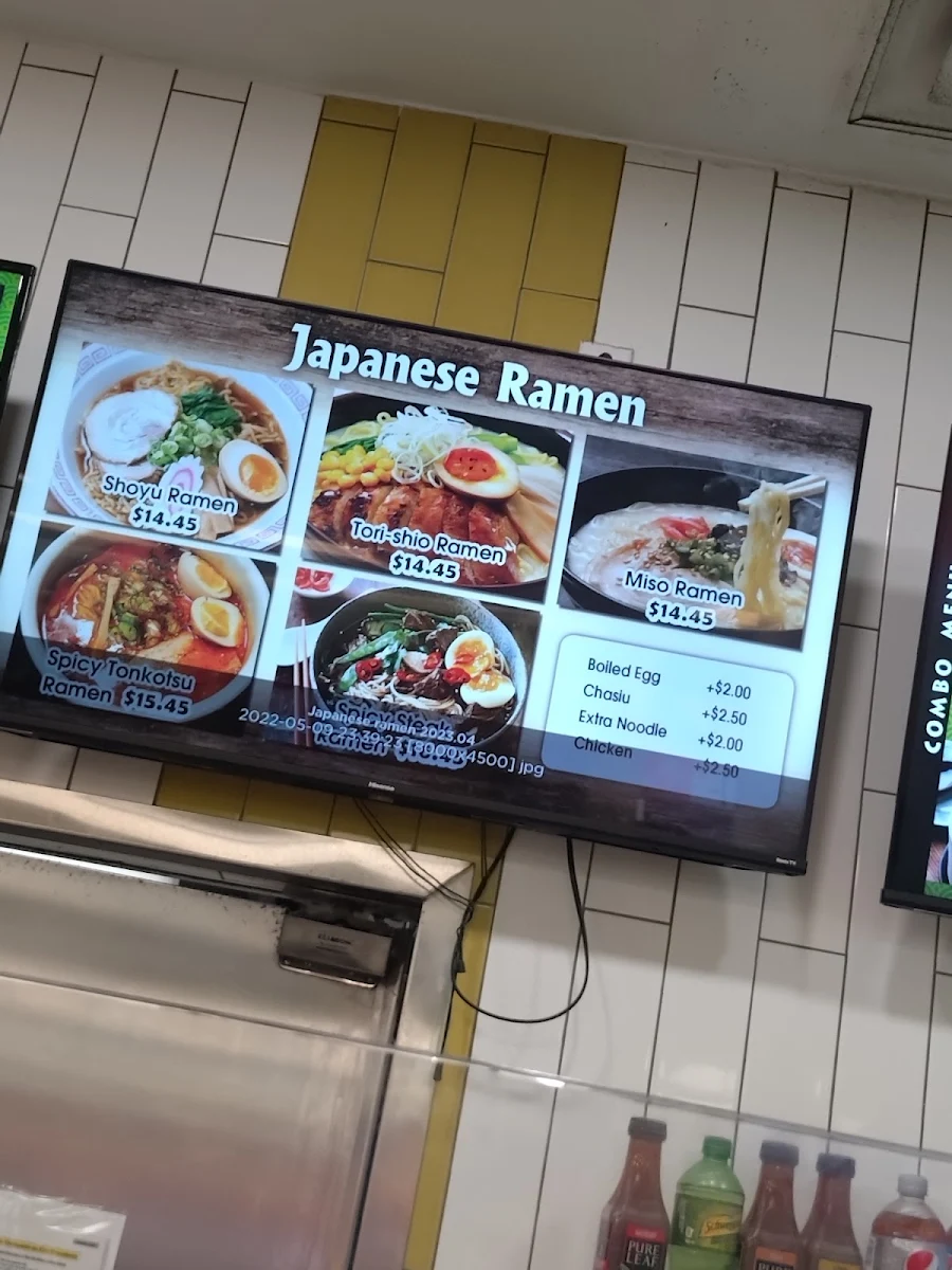 Menu, Umi Thai & Sushi