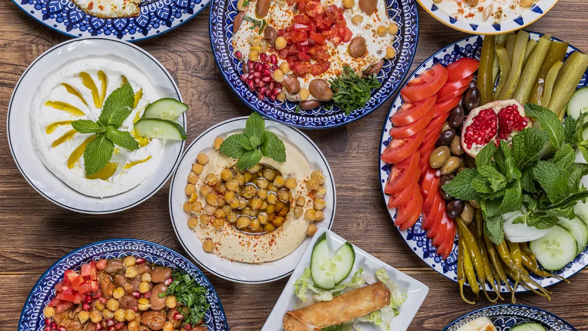 Food & drink, Kamoun Restaurant مطعم كمون لافال (حلال)