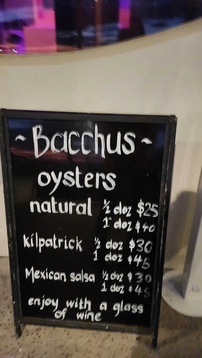 Menu, Bacchus Bar