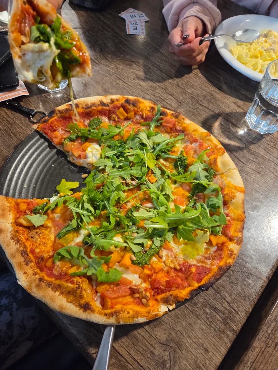 Food & drink, Milano's Restaurant and Pizzeria
