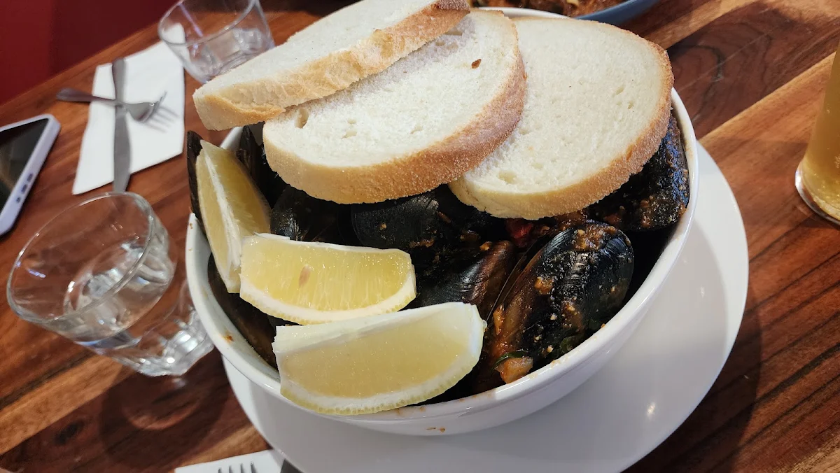 Food & drink, Milano's Restaurant and Pizzeria