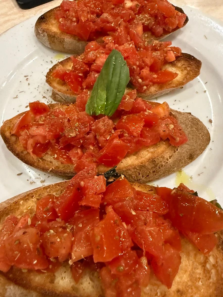 Food & drink, Lupa Pizzeria