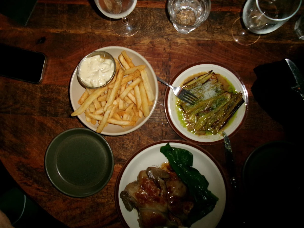 Food & drink, Lelas