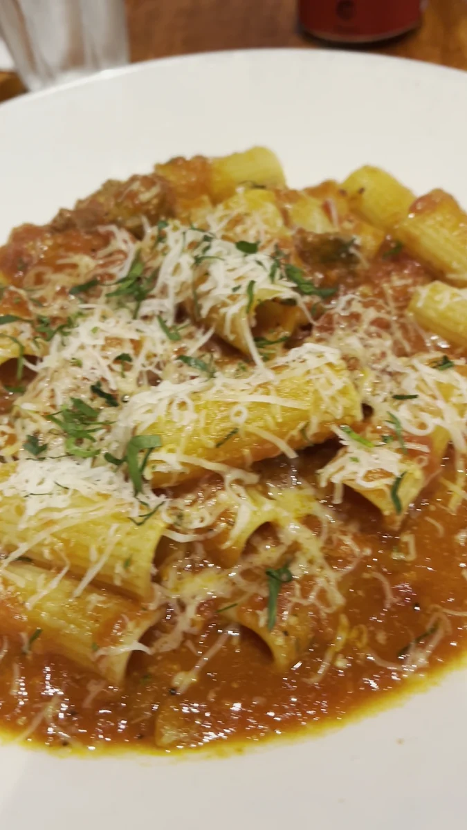 Food & drink, Da Pasquale Woodfire Pizzeria