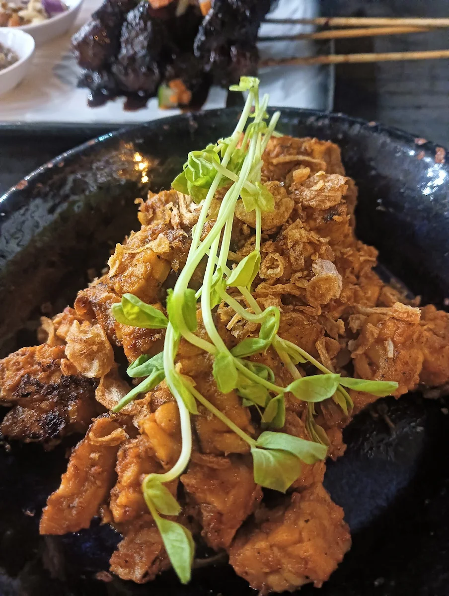 Food & drink, Tempayan Bay