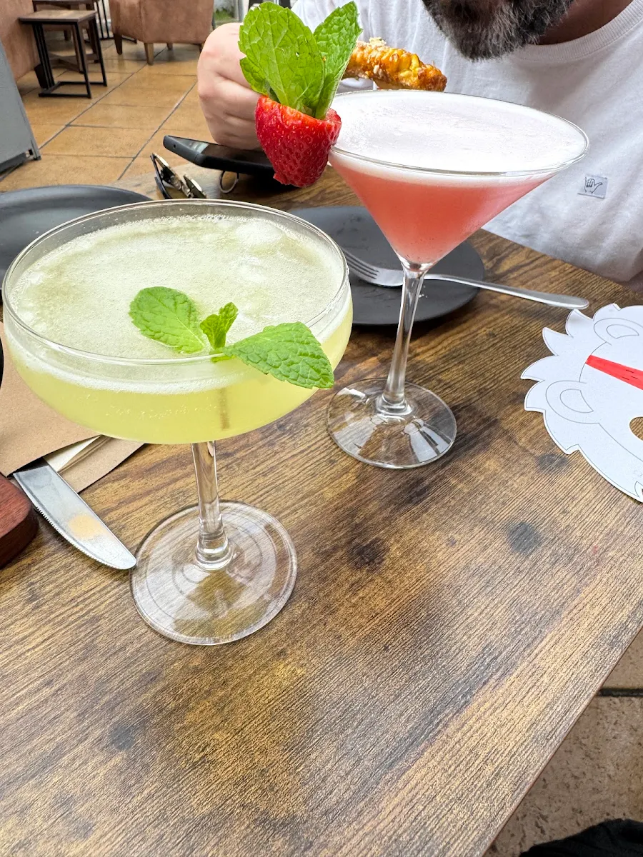 Food & drink, Fat Frog Kitchen & Cocktails