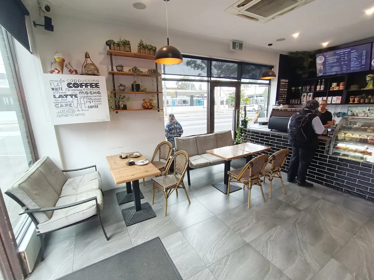 Vibe, Pantry on Station