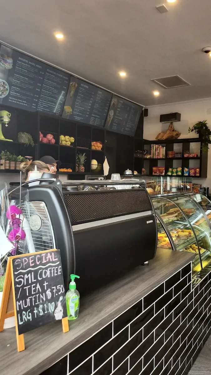 Vibe, Pantry on Station