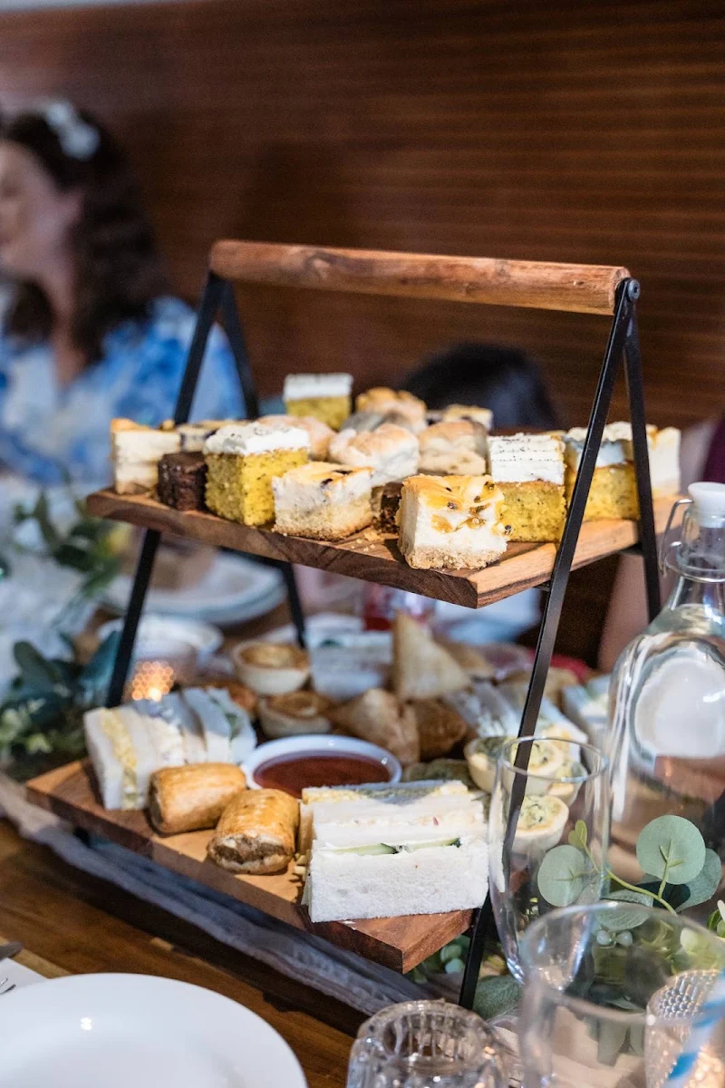 Food & drink, Bistro by the Dam