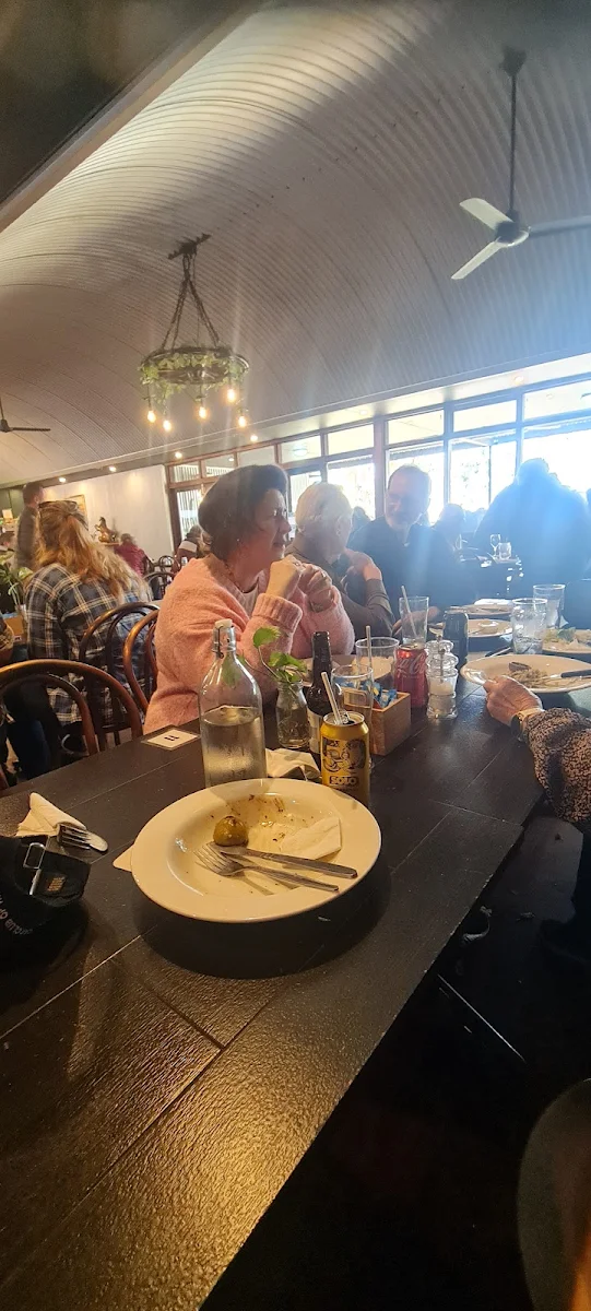 Food & drink, Bistro by the Dam