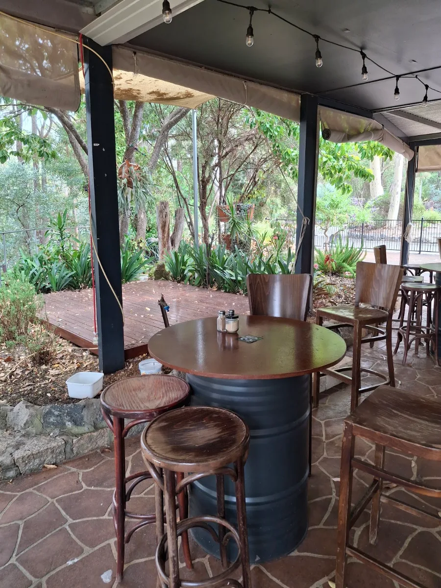 Vibe, Bistro by the Dam