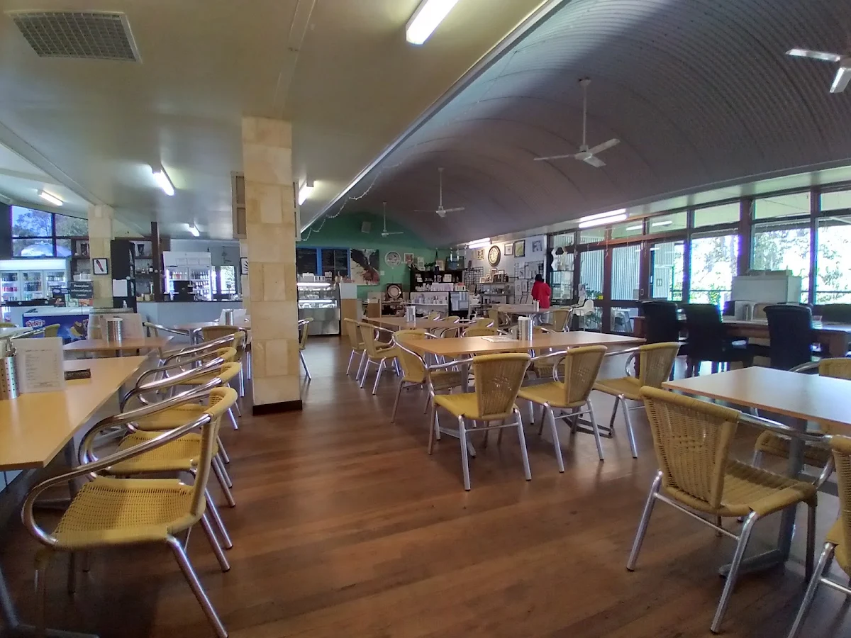 Vibe, Bistro by the Dam