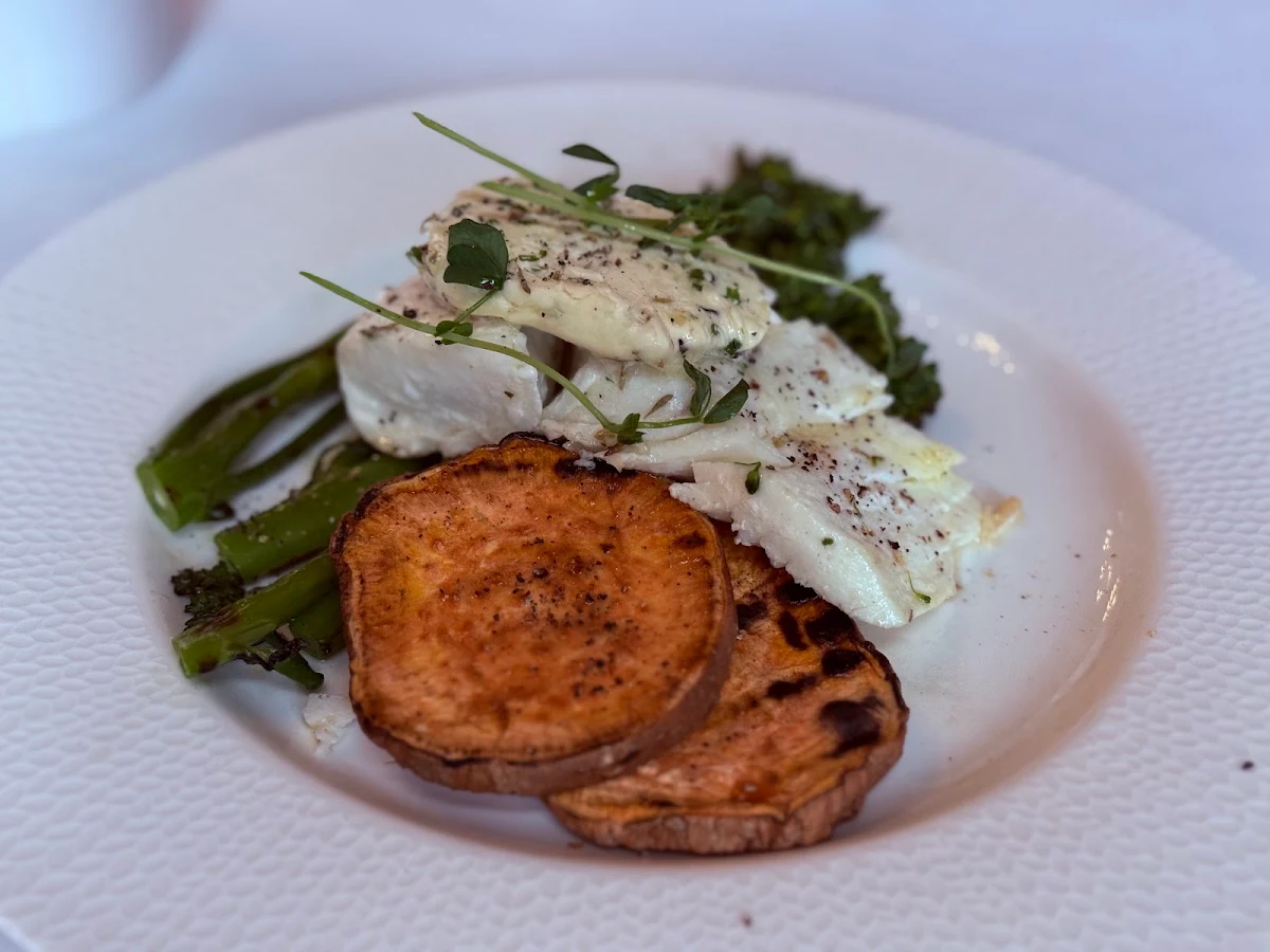 Food & drink, Grant Hall Dining Room & Lounge