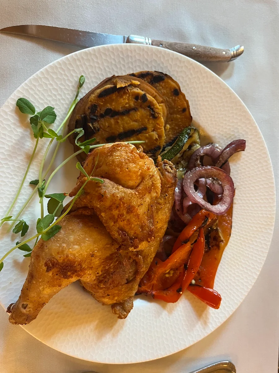 Food & drink, Grant Hall Dining Room & Lounge