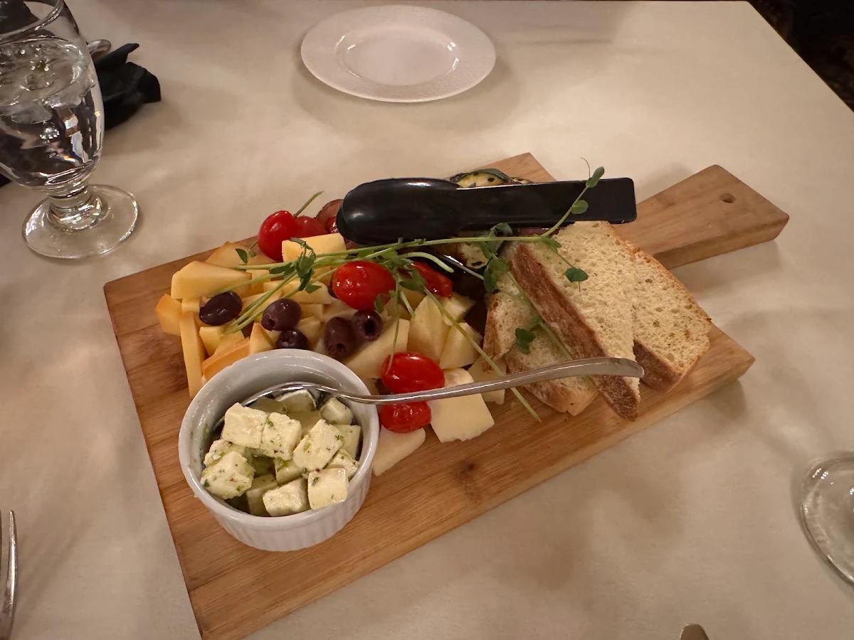 Food & drink, Grant Hall Dining Room & Lounge