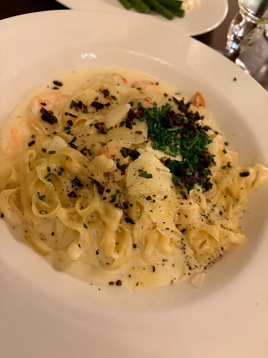 Food & drink, Grant Hall Dining Room & Lounge