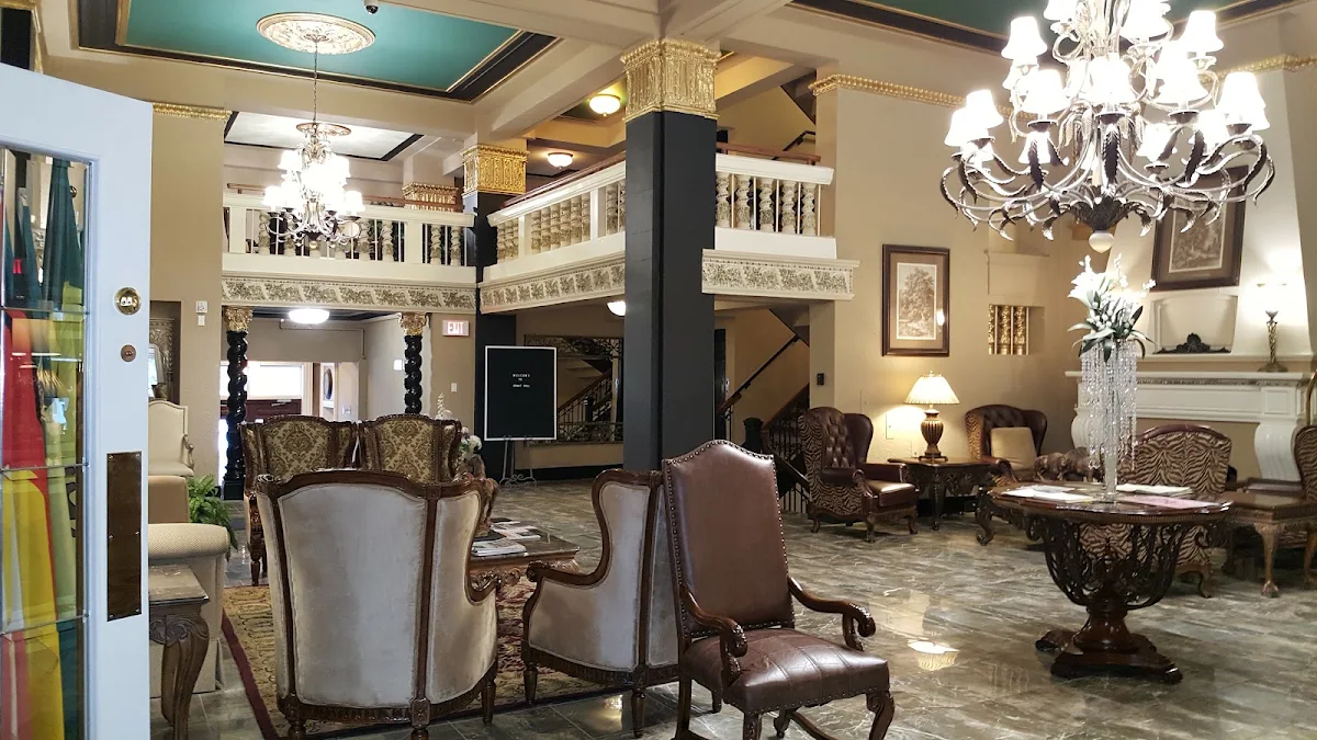 Vibe, Grant Hall Dining Room & Lounge