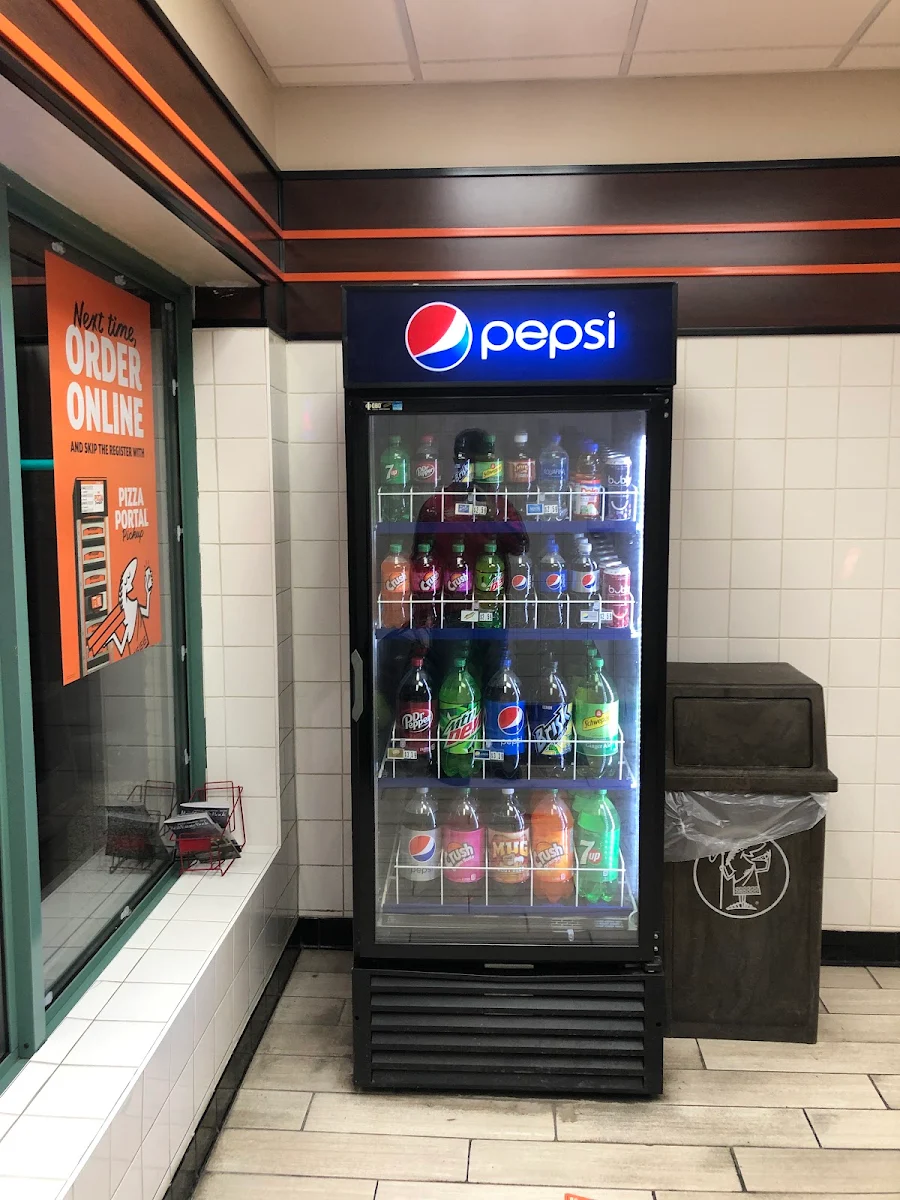 Vibe, Little Caesars Pizza