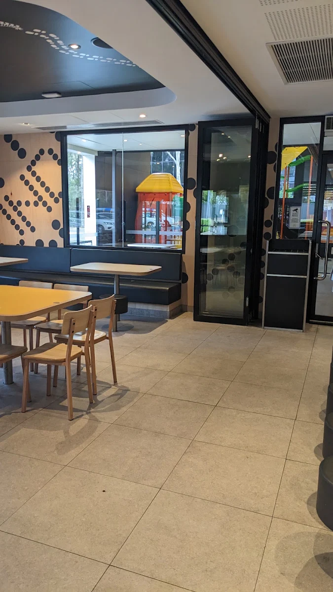 Vibe, McDonald's Warriewood