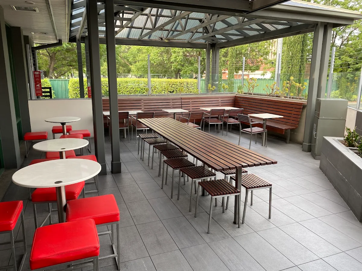 Vibe, McDonald's Collinswood