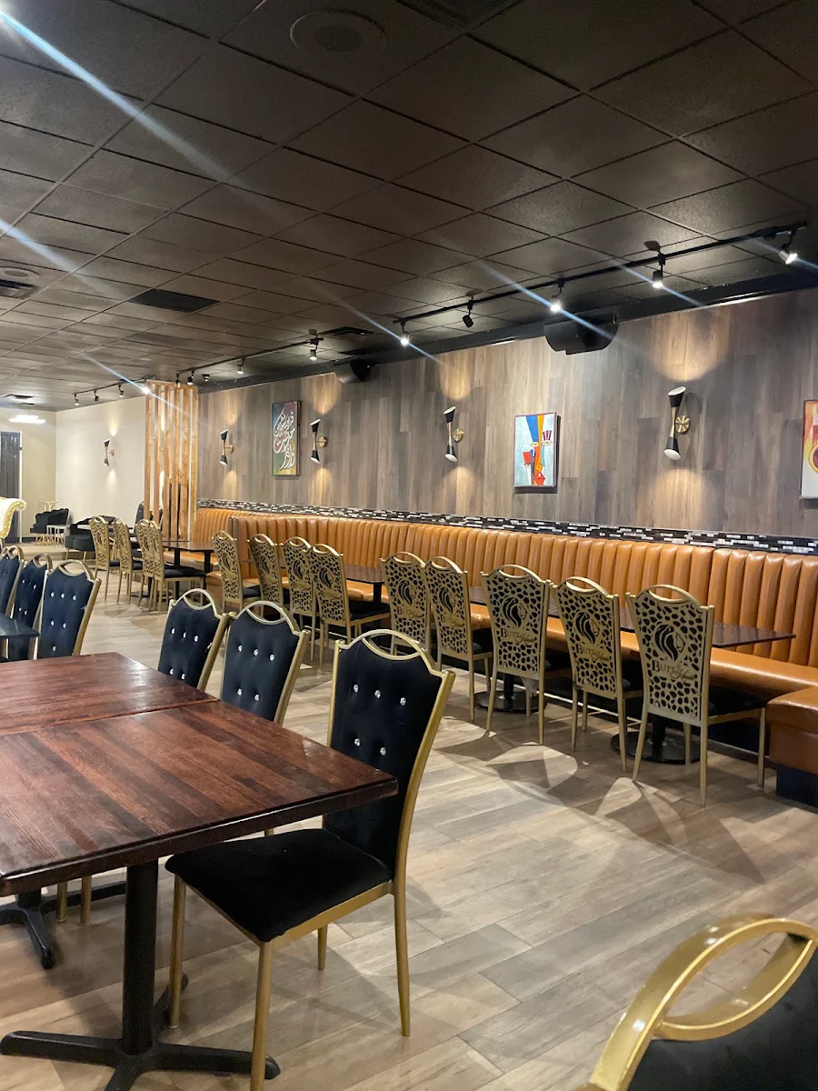 Vibe, Fatima Karahi Restaurant & Banquet Hall