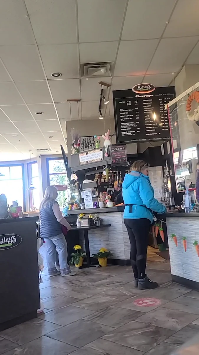 Vibe, Village Eatery