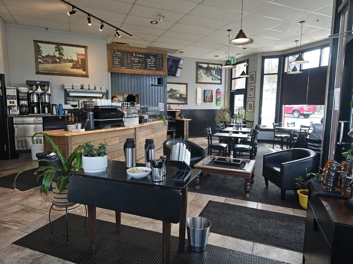 Vibe, Village Eatery