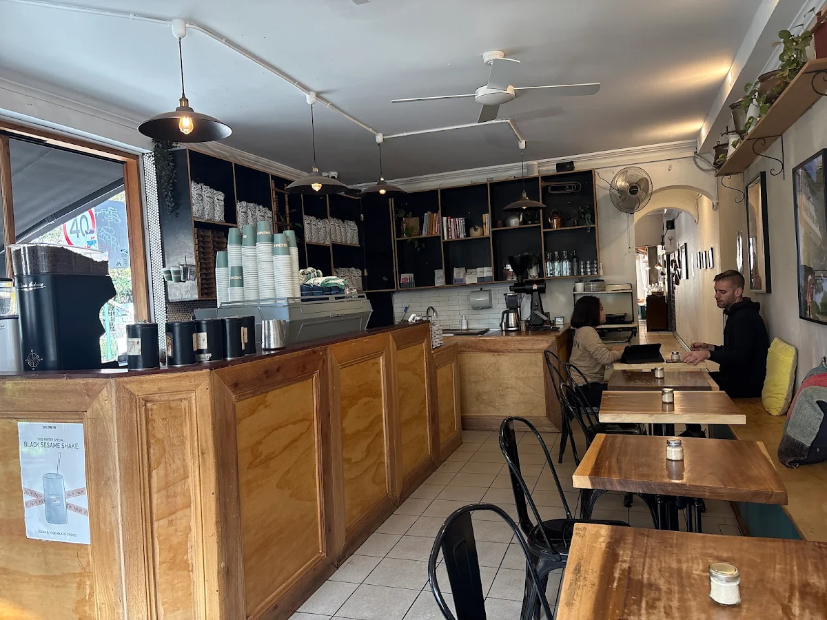 Vibe, Shenkin Erskineville