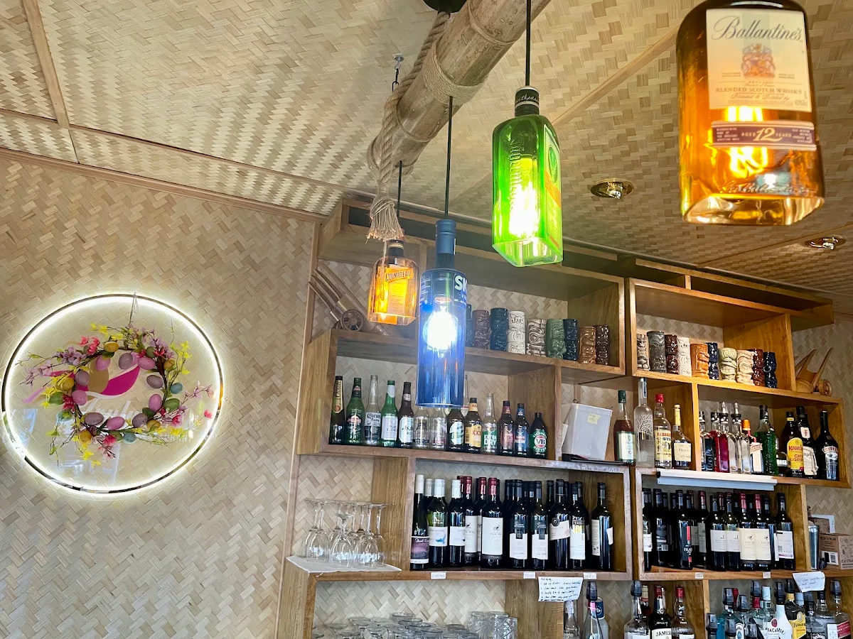 Vibe, Little Singapore kitchen