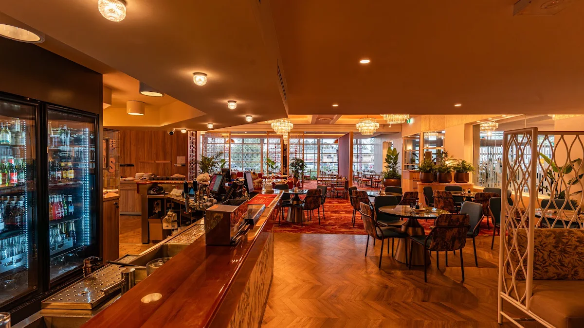 Vibe, Mr Su's Kitchen at St Marys Diggers