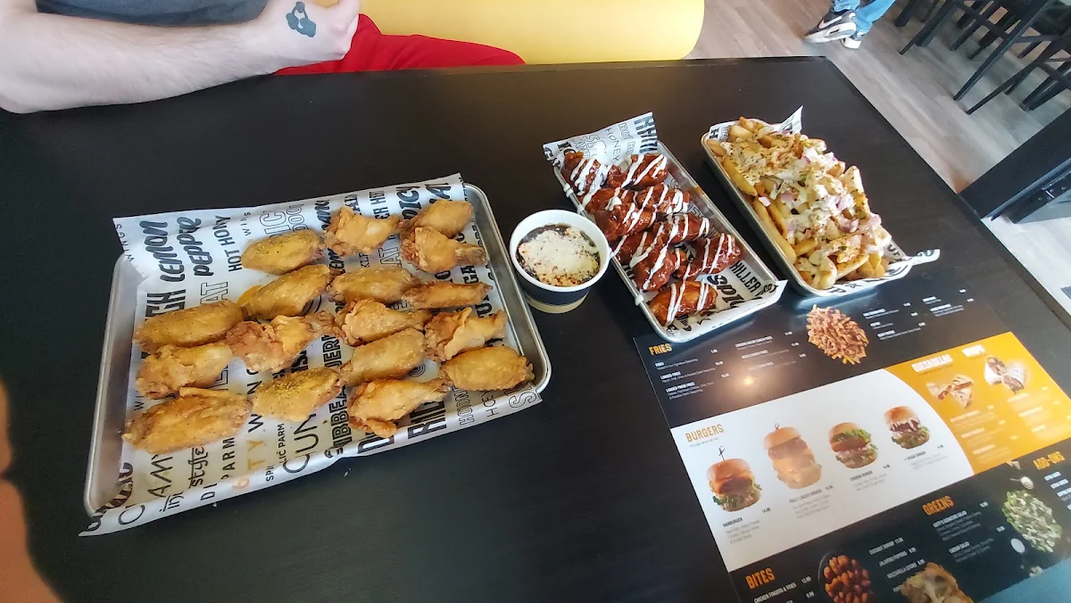 Menu, 6IXTY WINGS