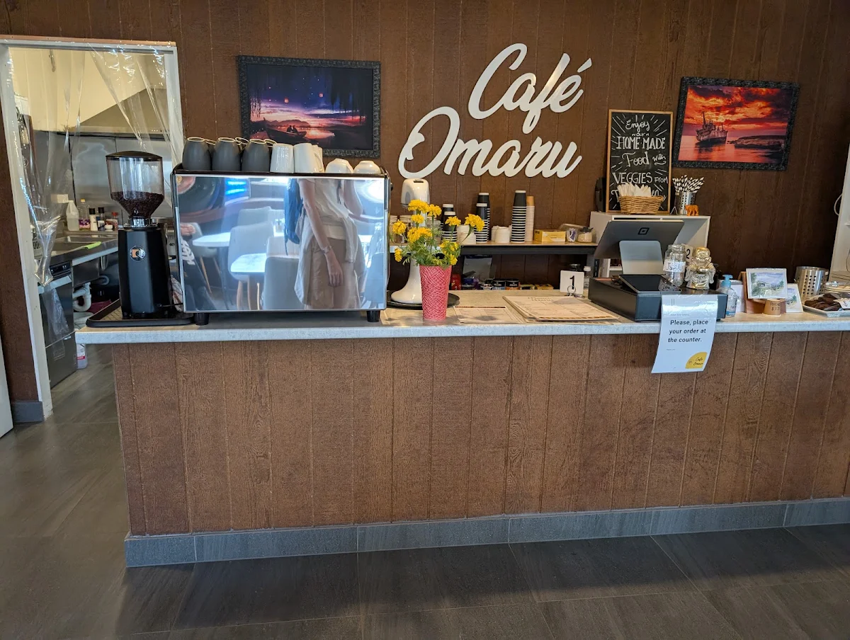 Vibe, Cafe Omaru