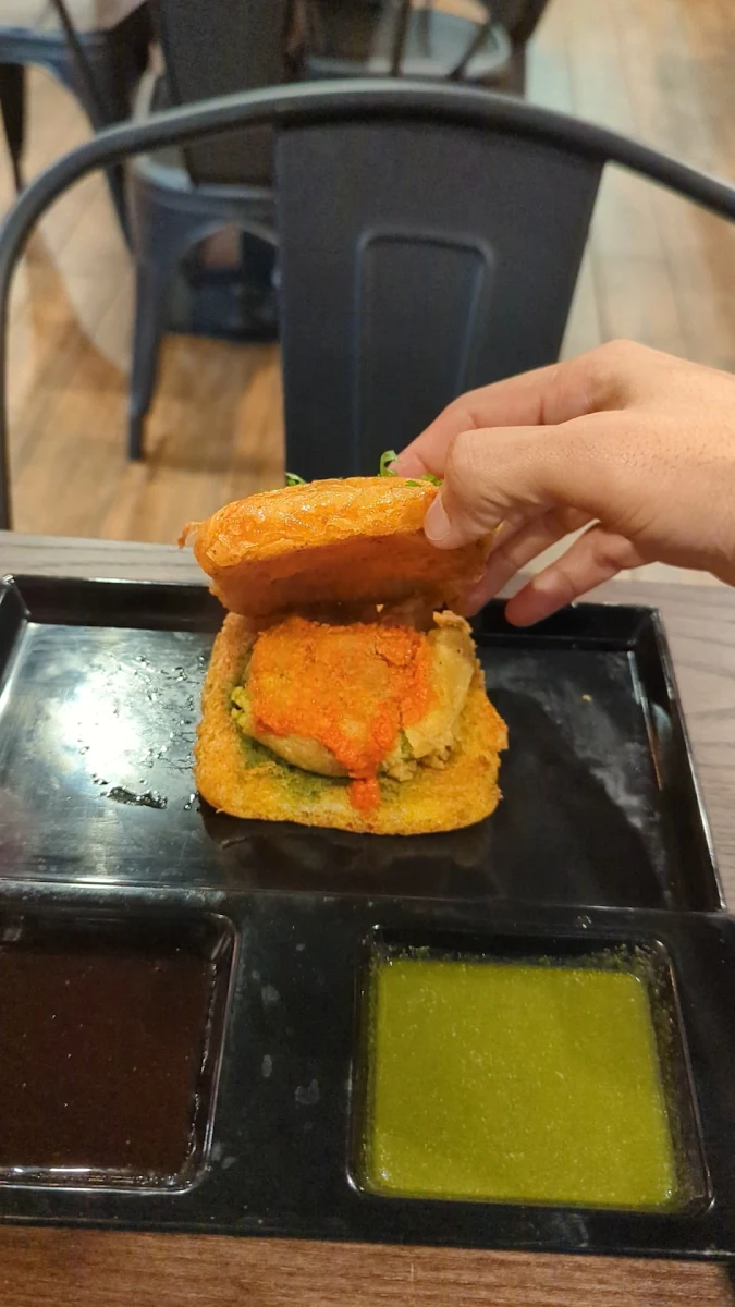 Food & drink, Dhamaal Restaurant