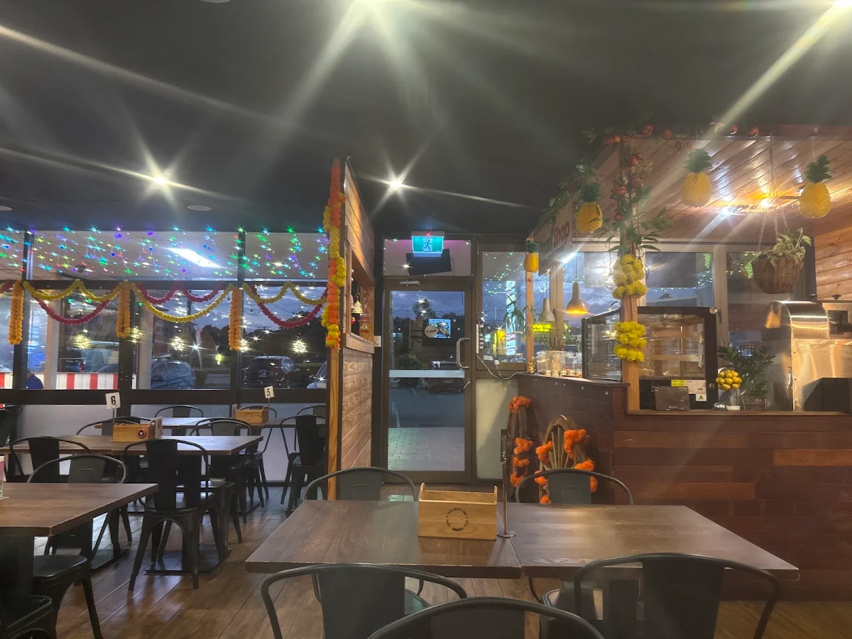Vibe, Dhamaal Restaurant