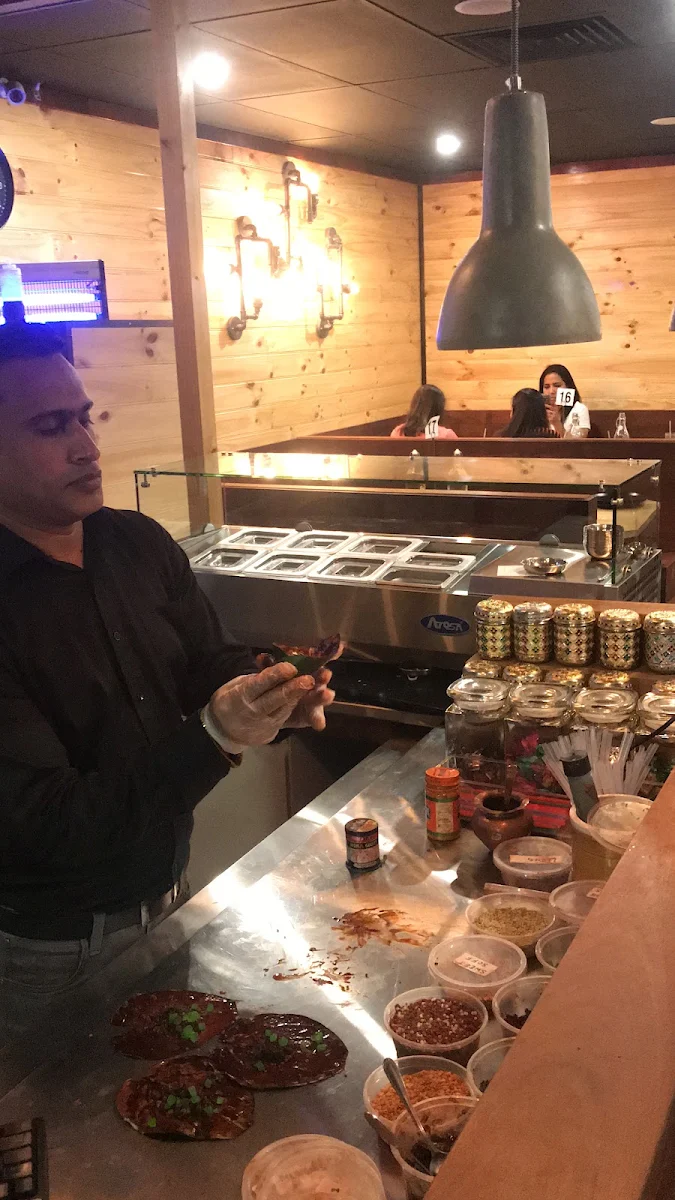 Vibe, Dhamaal Restaurant