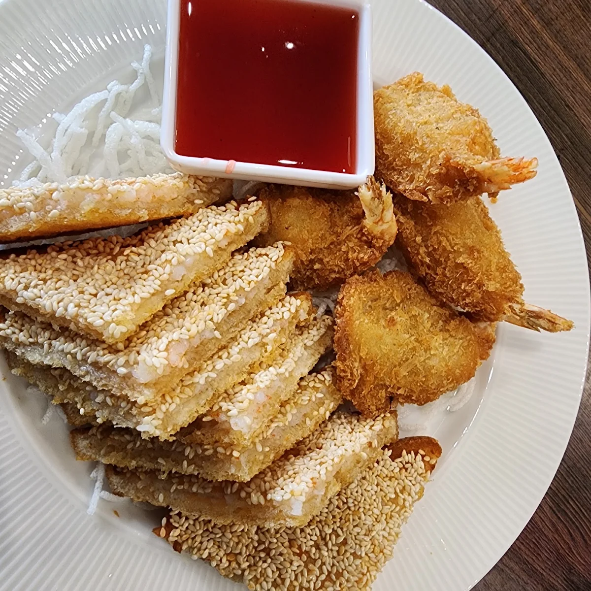 Food & drink, Golden Lor Flagstone