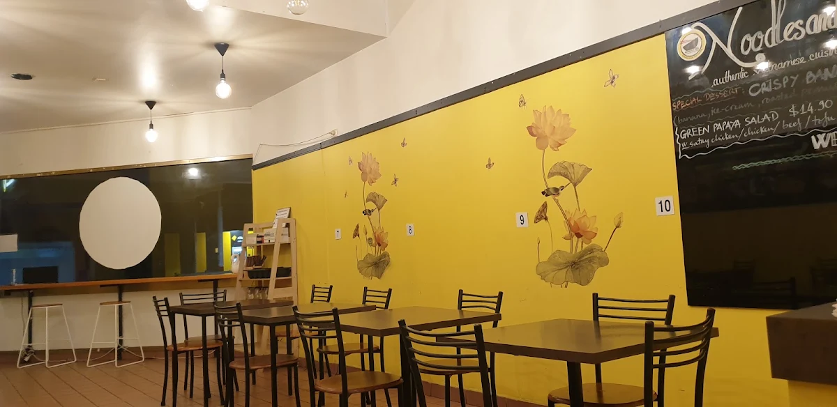Vibe, Noodles and Rice Restaurant