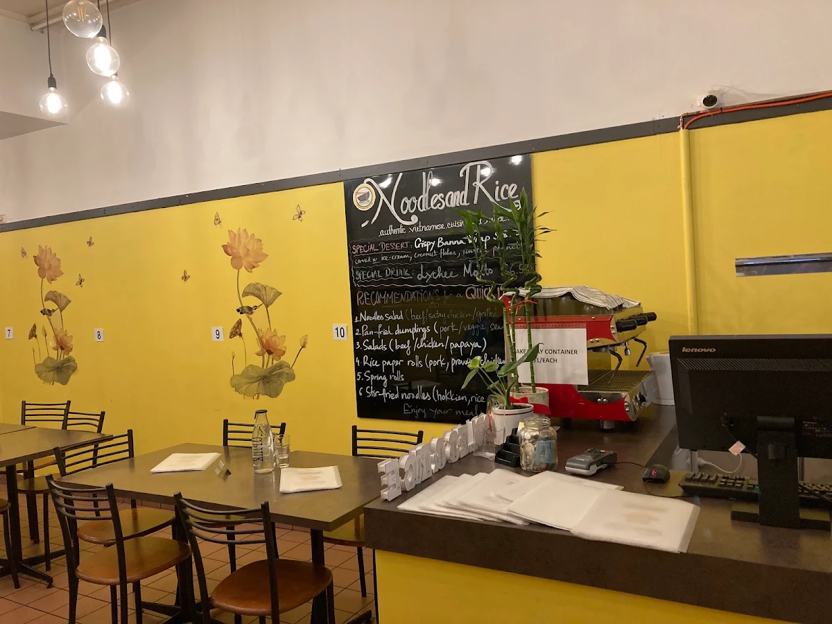 Vibe, Noodles and Rice Restaurant