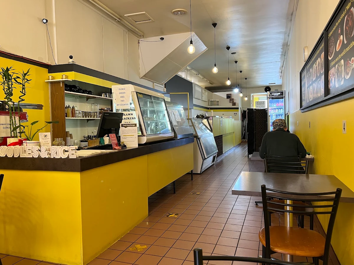 Vibe, Noodles and Rice Restaurant