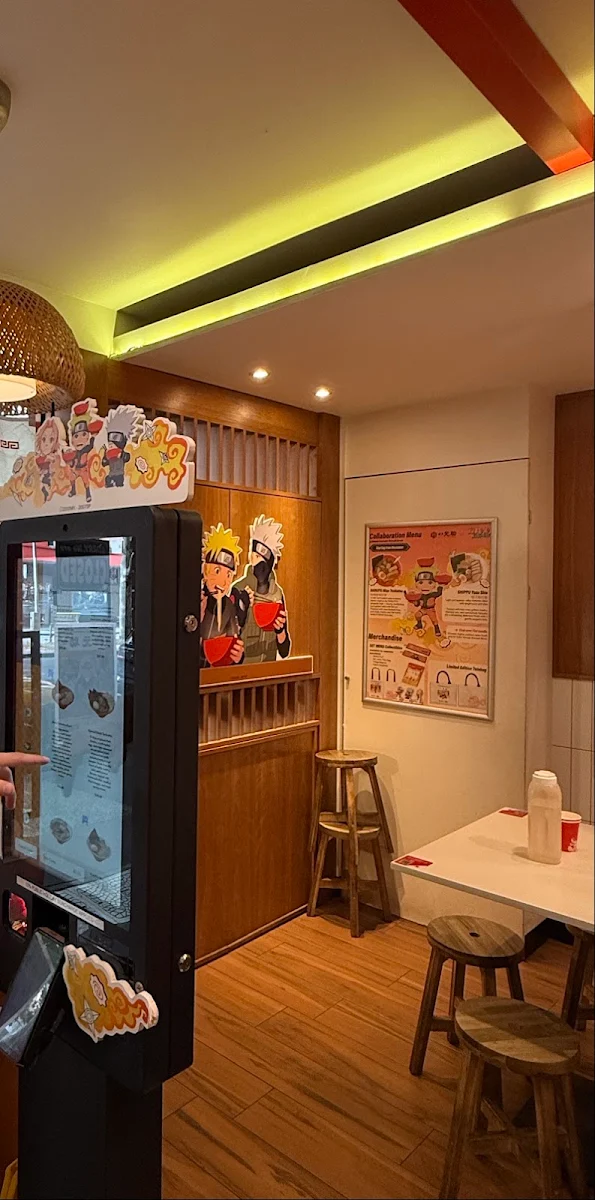 Vibe, Hakata Gensuke Tonkotsu Ramen