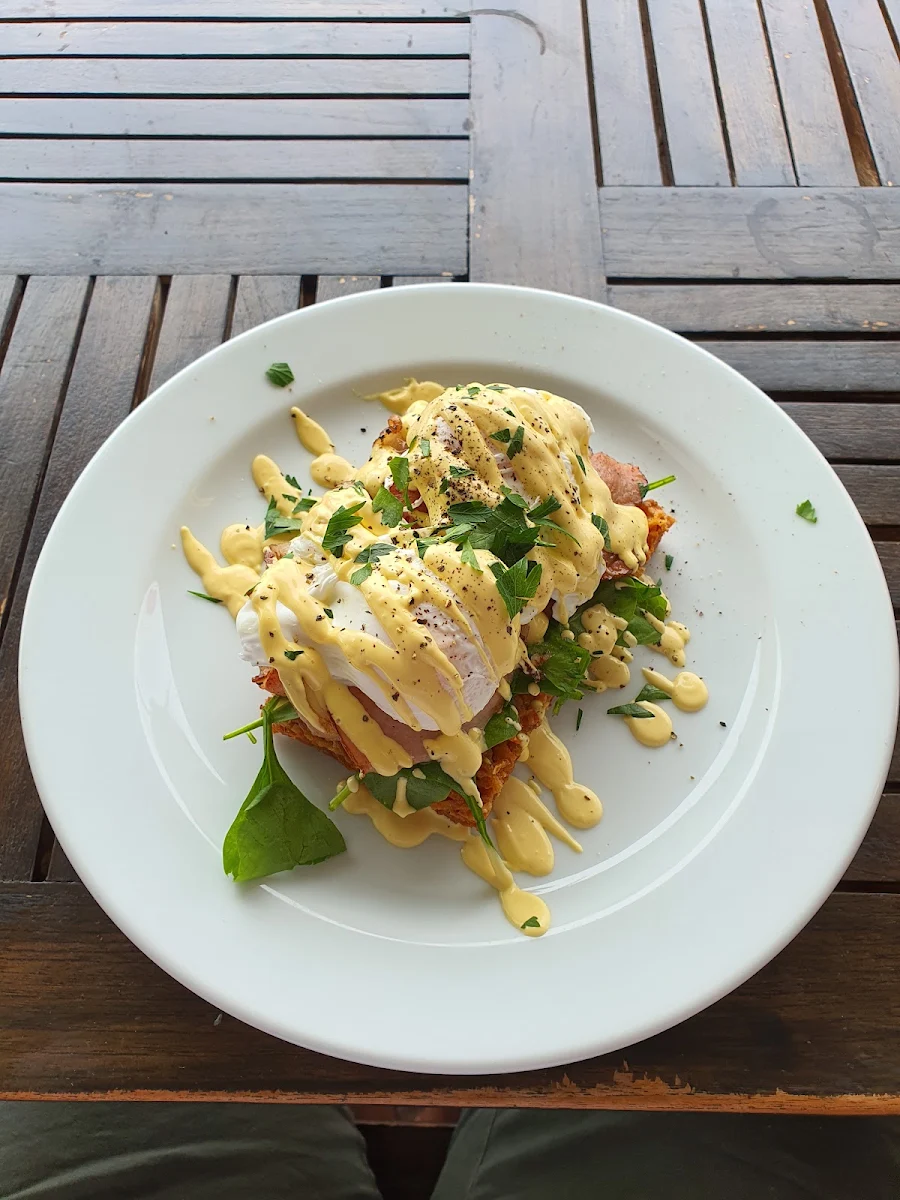 Food & drink, Monty's Place
