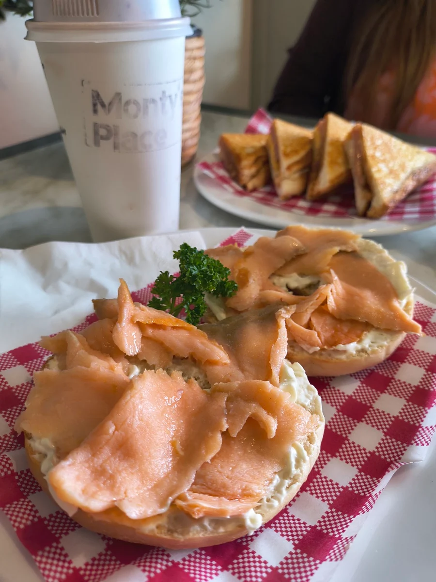 Food & drink, Monty's Place