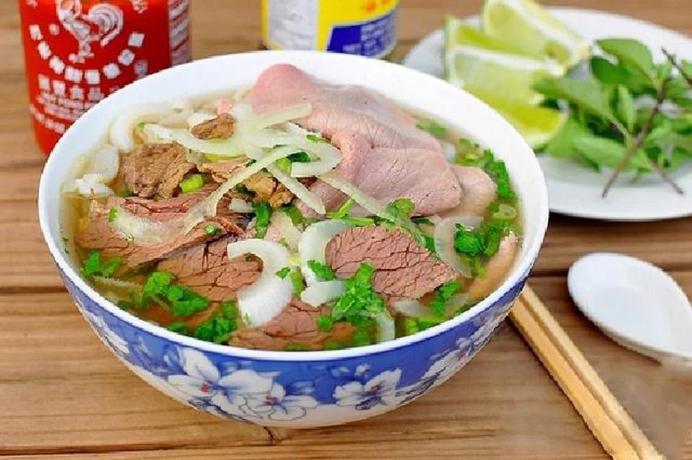 Food & drink, Nguyen Pho & Banh Mi