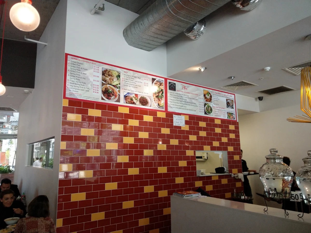 Menu, Nguyen Pho & Banh Mi
