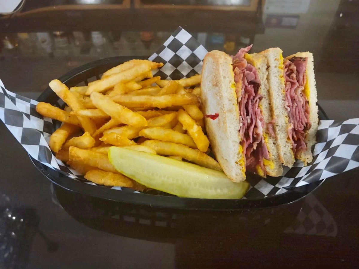 Food & drink, Scooters Bar & Grill