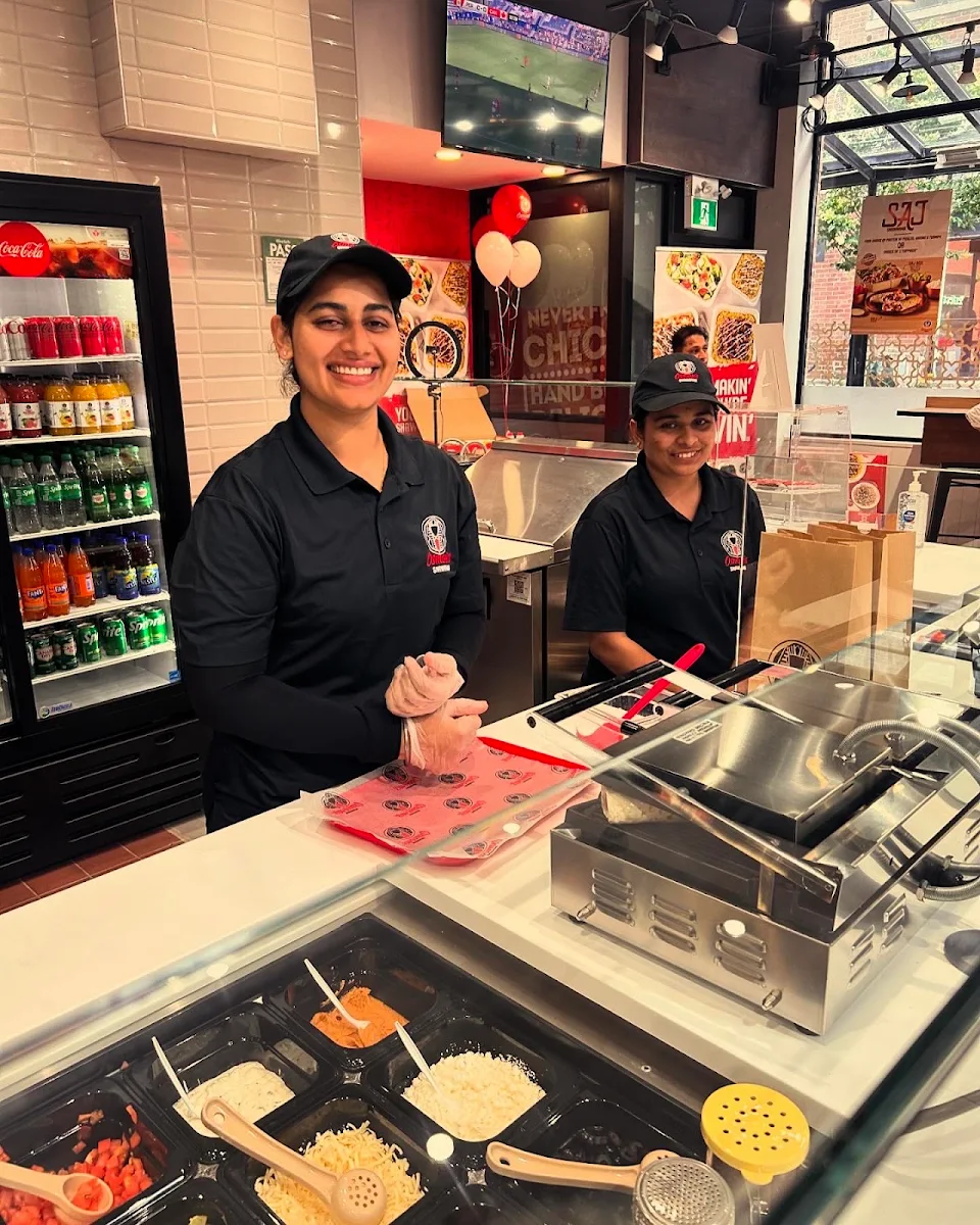 Vibe, Osmow's Shawarma